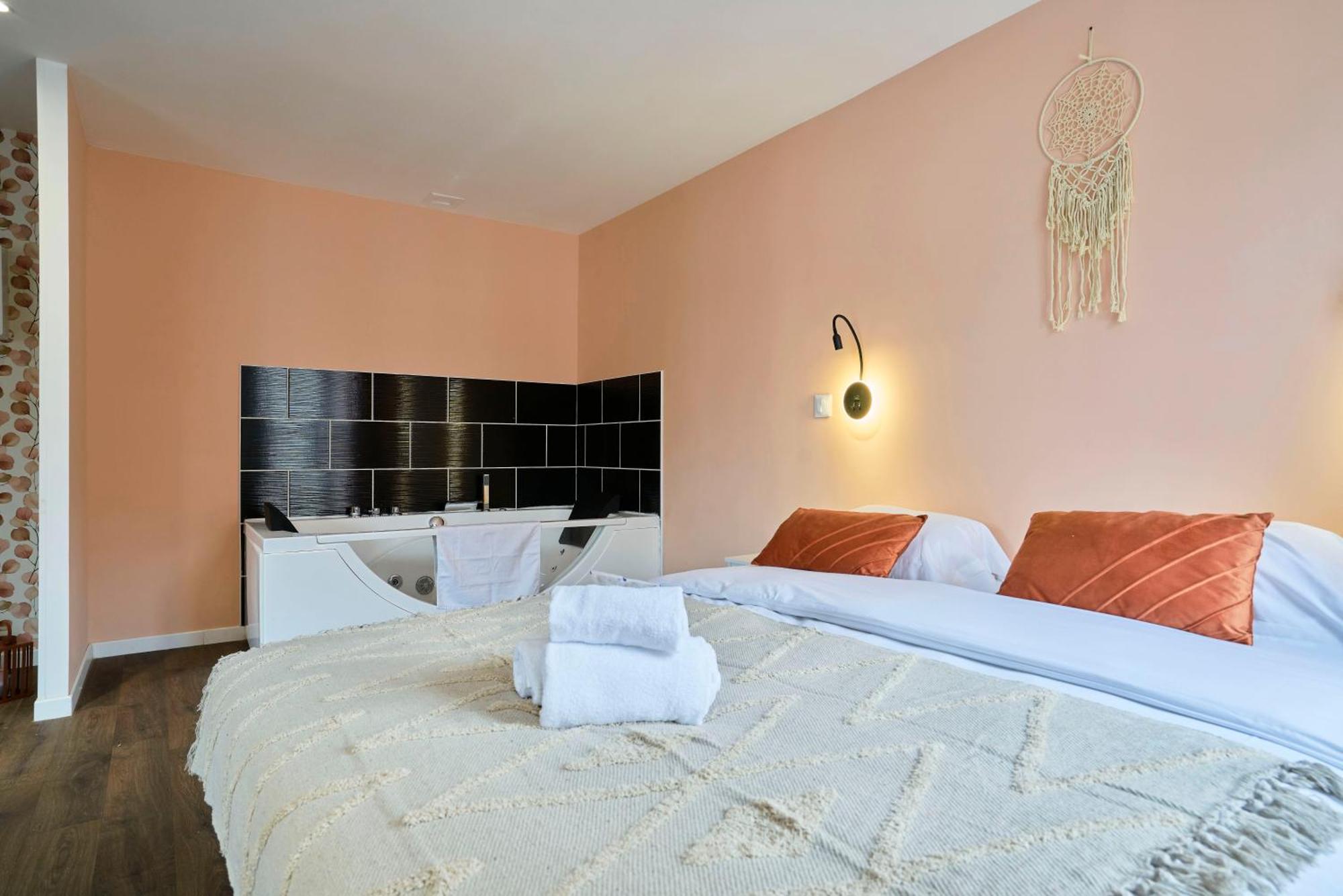 Ng Prestige L Lille L Tourcoing - Bouvines Balneo Exterior foto